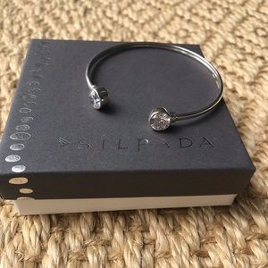 Silpada b2400 cubic zirconia sterling silver cuff